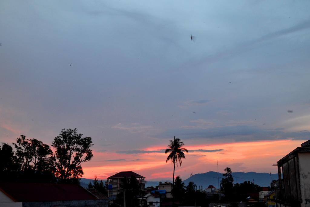 Bird'S Nest Vandrehjem Kampot Eksteriør billede